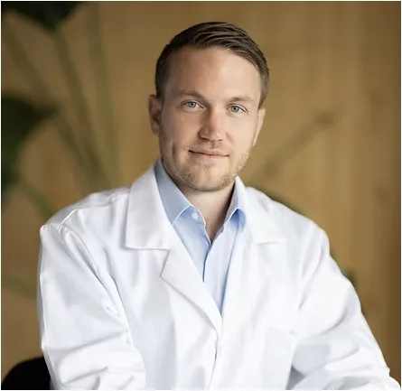 Porträt von Dr. med. Nicolai Berardi